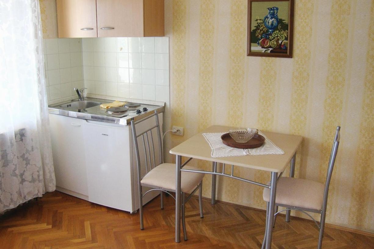 Studio Palit 3195C Buitenkant foto